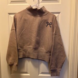 Wild Fable Brown Cropped Sweatshirt with Black Bow